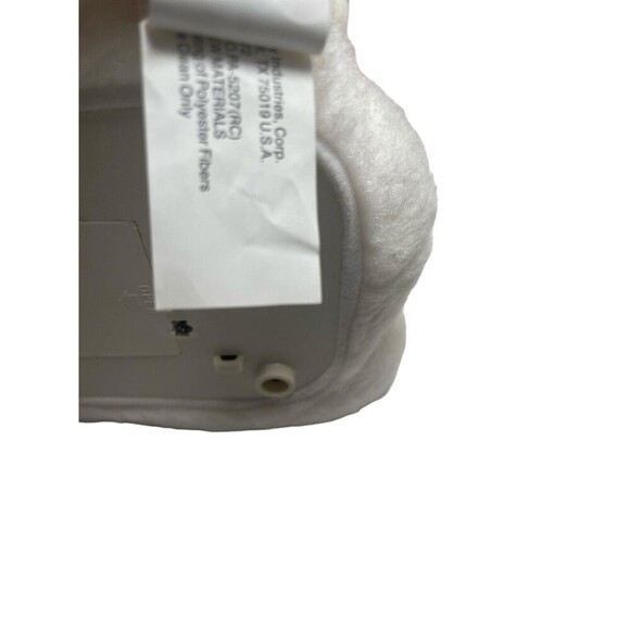 Gemmy Disney Winnie the Pooh, Tigger, & Eeyore Christmas Sleigh Music/Motion - Picture 13 of 16